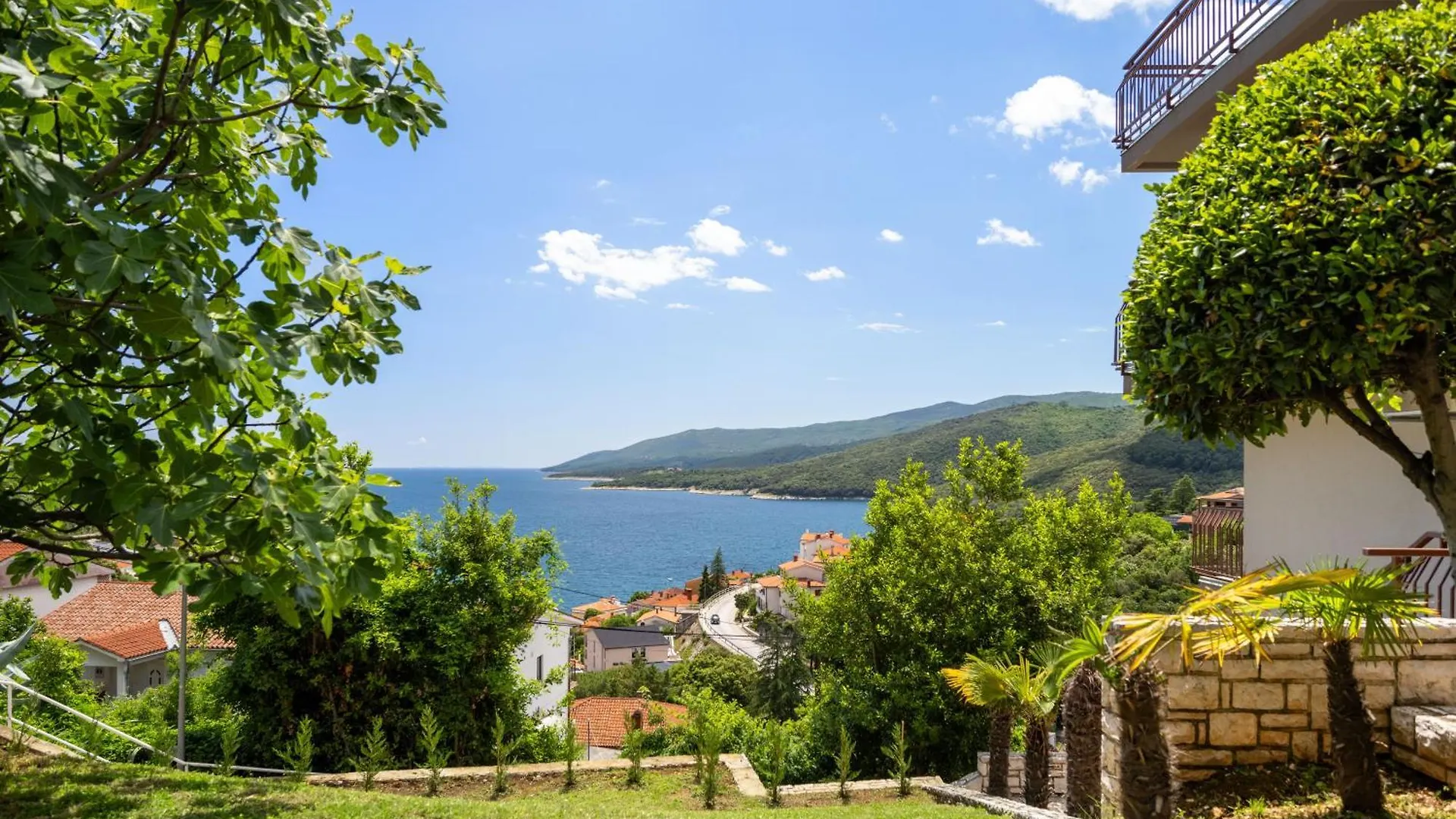 Apartment Zulijani Helis B5 Rabac